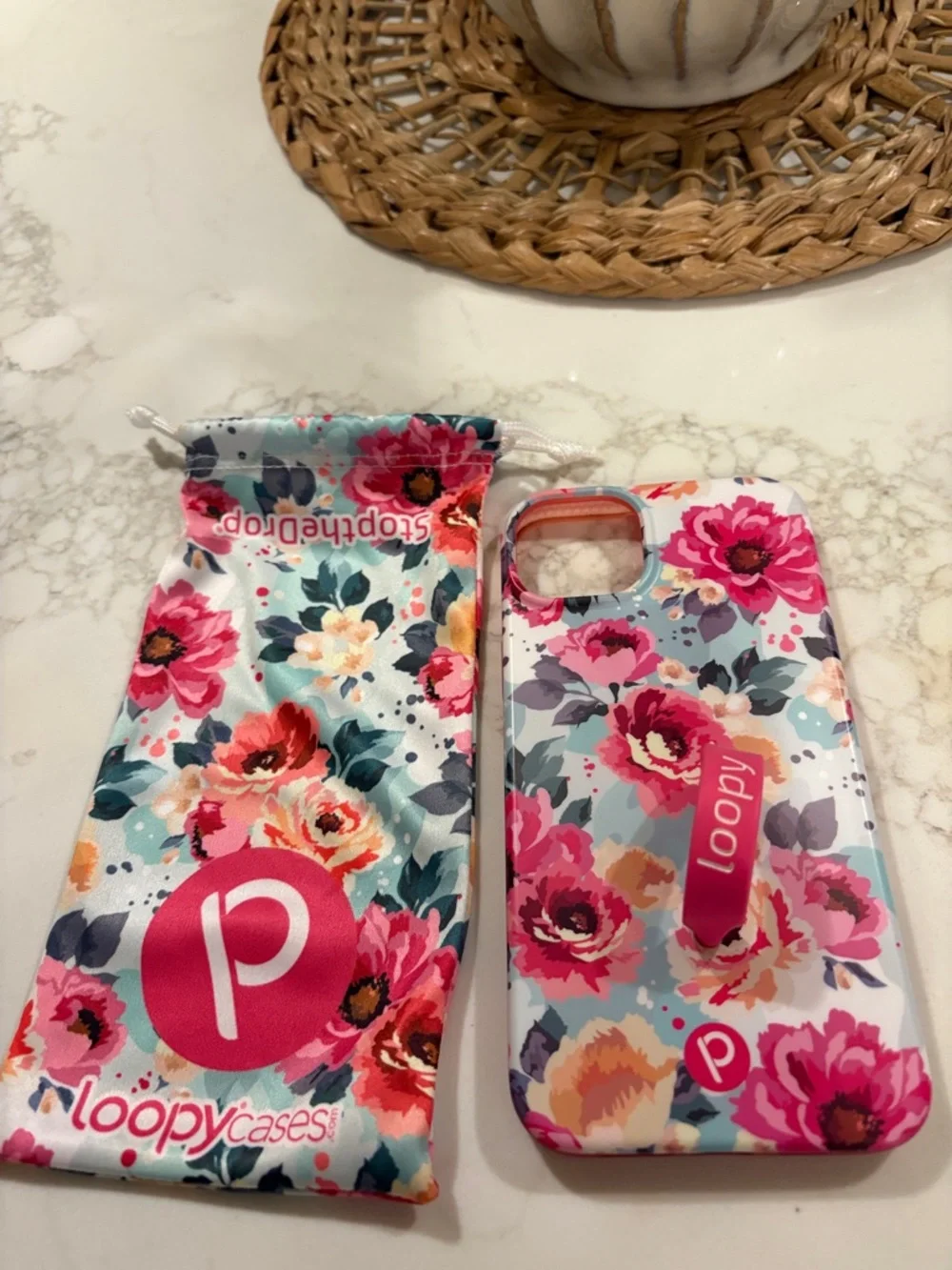 iPhone 14 Plus loopy case (like new)